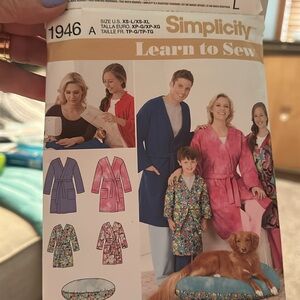 Simplicity Kids Pajamas Robes in Blue, Pink, and Multicolor